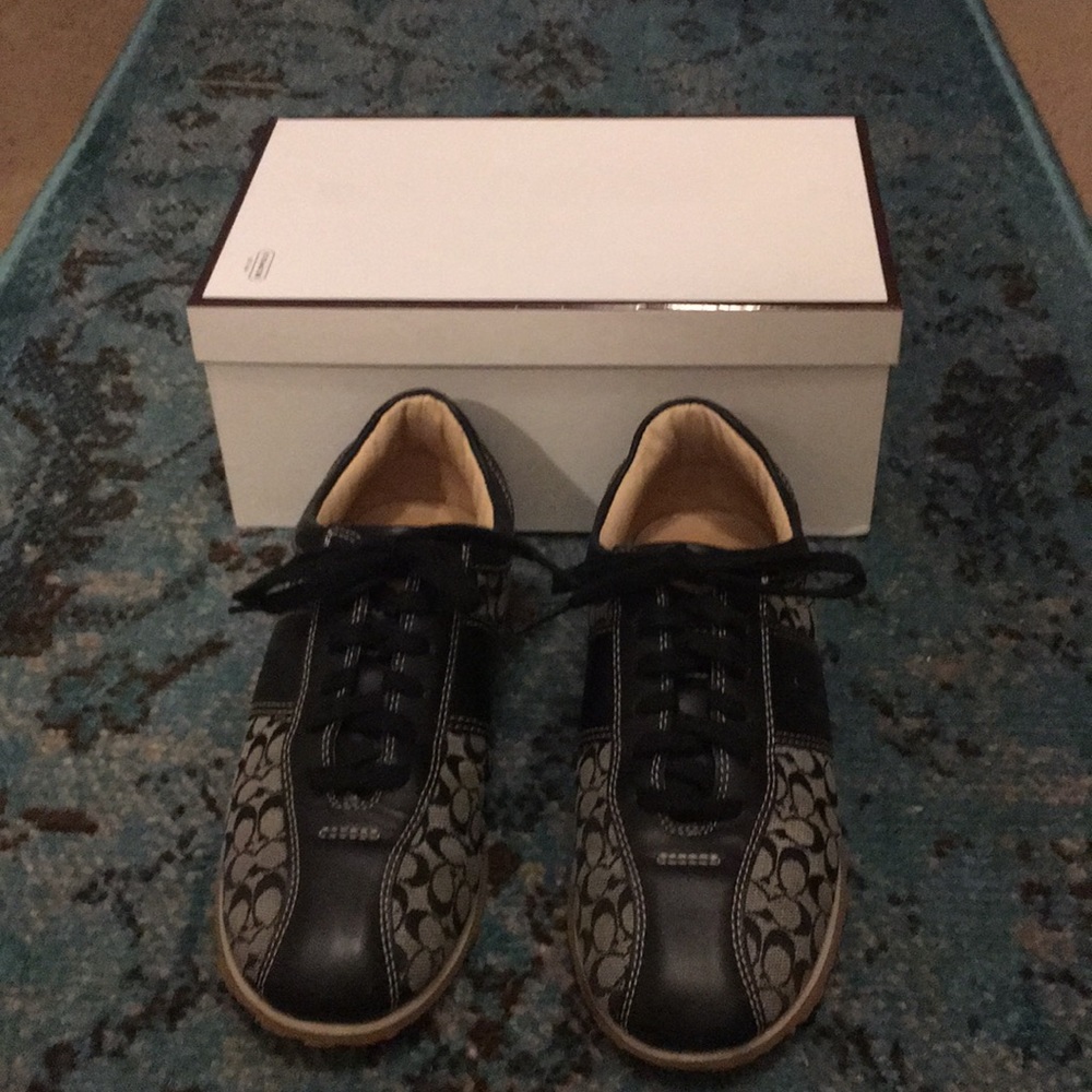 Coach  Noelia Logo snickers